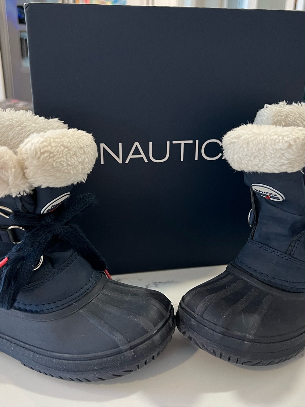 Nautica Ayce Navy and Cream Fleece-Lined Cold Kids Weather Boots 12